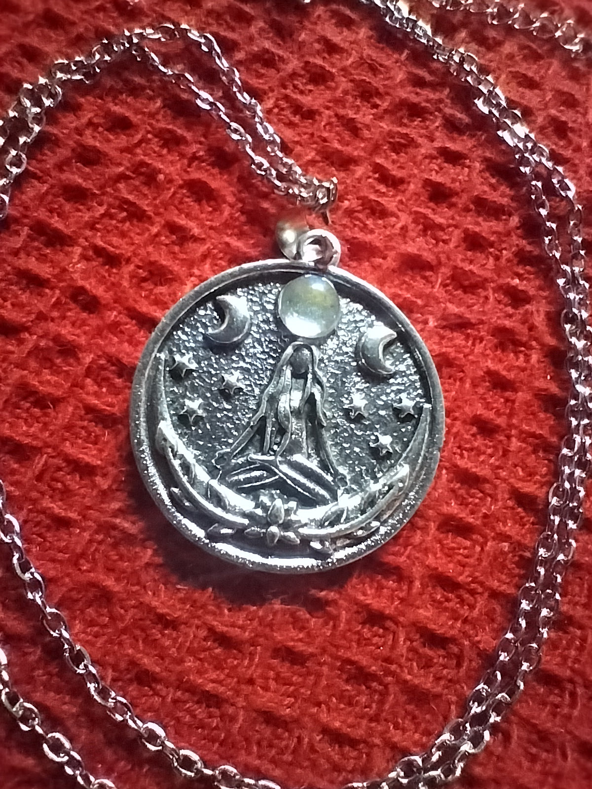 Moon Goddess - Chain Necklace